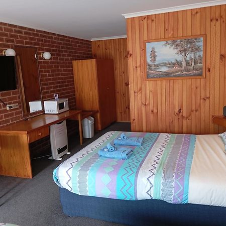 Orbost Country Road Motor Inn Extérieur photo