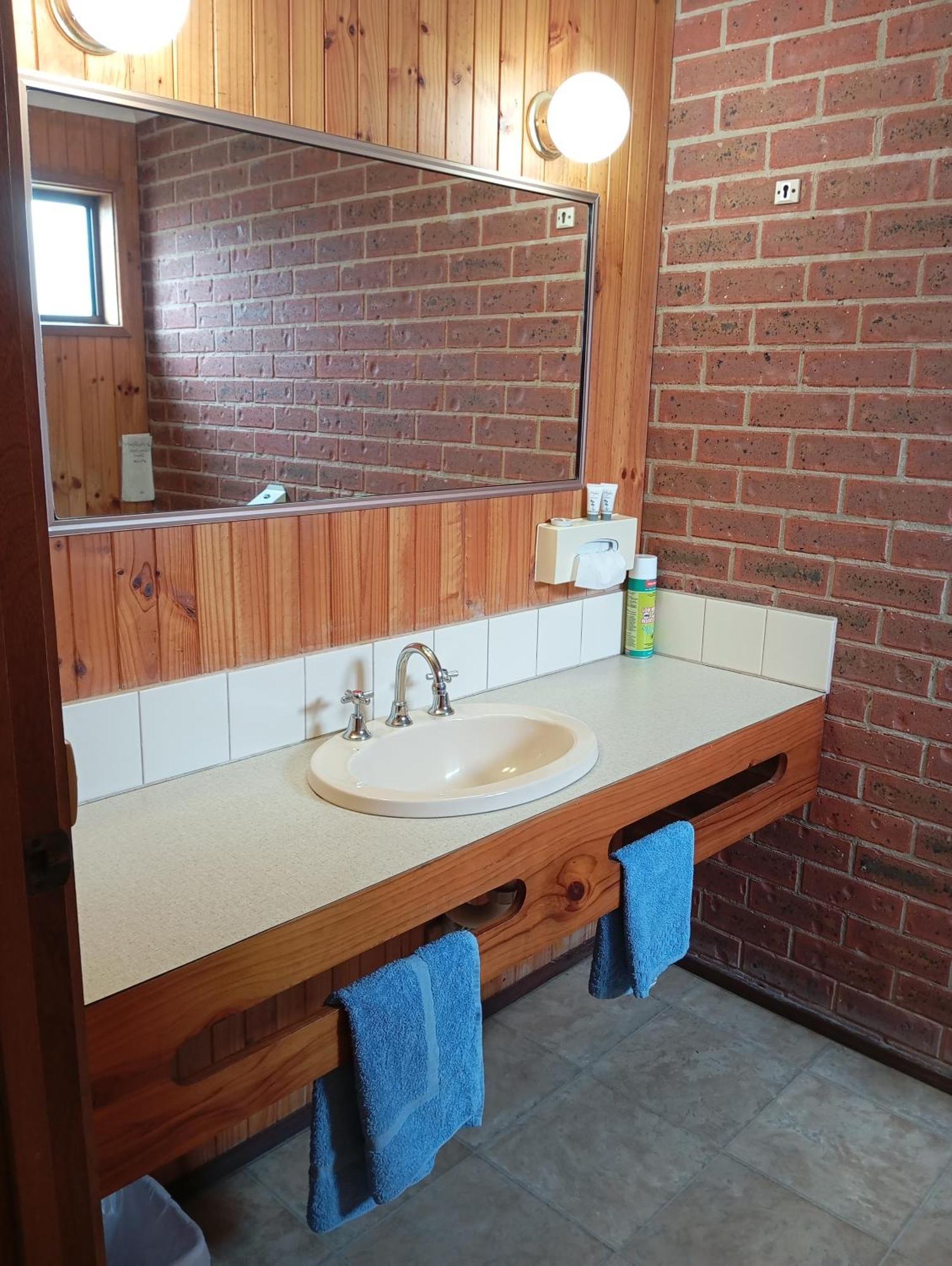 Orbost Country Road Motor Inn Extérieur photo